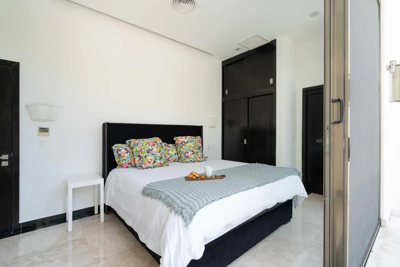 Executive Family Villa Fully Equipped Private Pool - Villa Las Olas Akumal Mexico