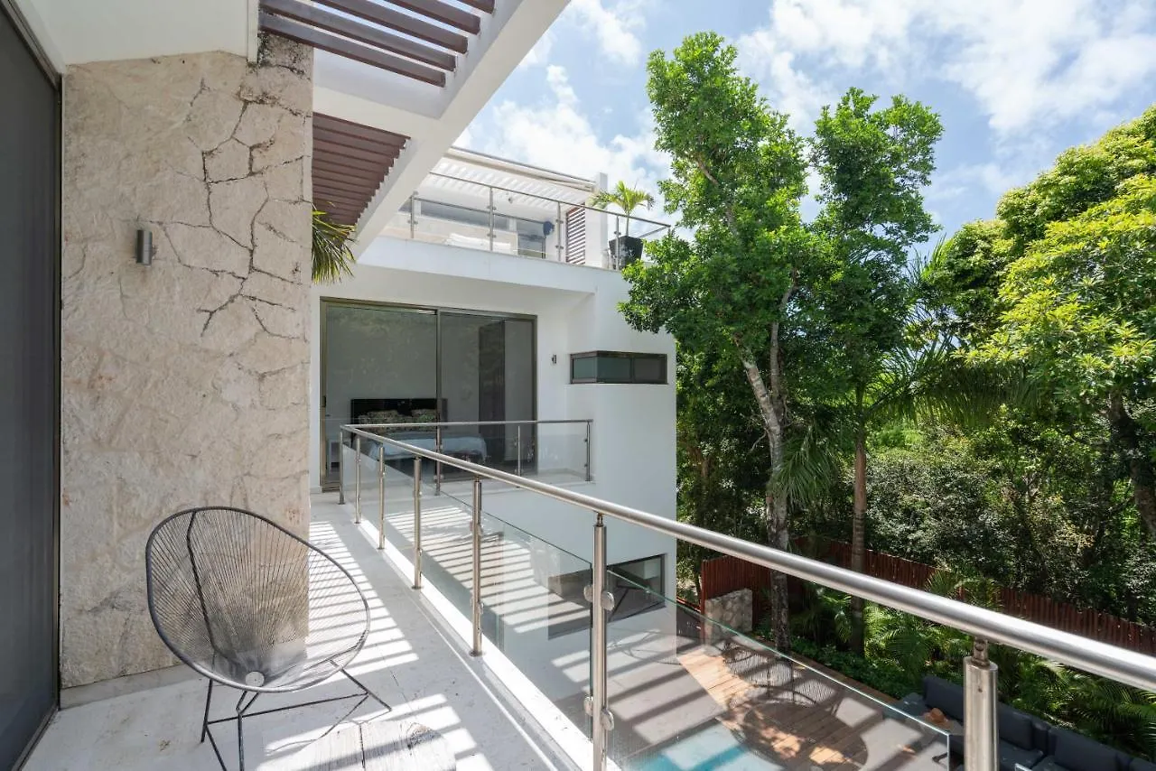 Executive Family Villa Fully Equipped Private Pool - Villa Las Olas Akumal 0*,  Mexico